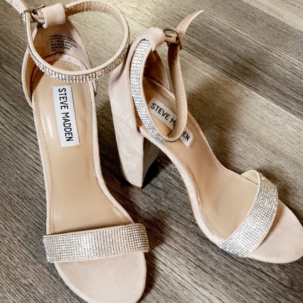 Steve Madden sparkle and nudge chunky heel